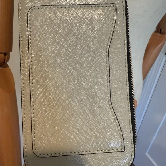 Marc Jacobs Cream gray and black Crossbody camera Bag - Picture 7 of 7
